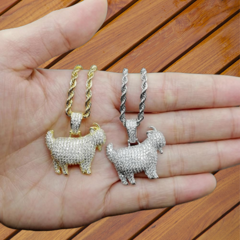 beautiful adorable minimalist cuban chain goat pendant necklace